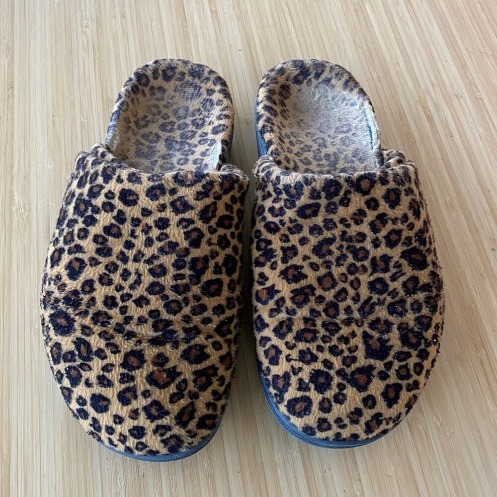 Vionic Womens Cheetah Print Slippers Size 10
